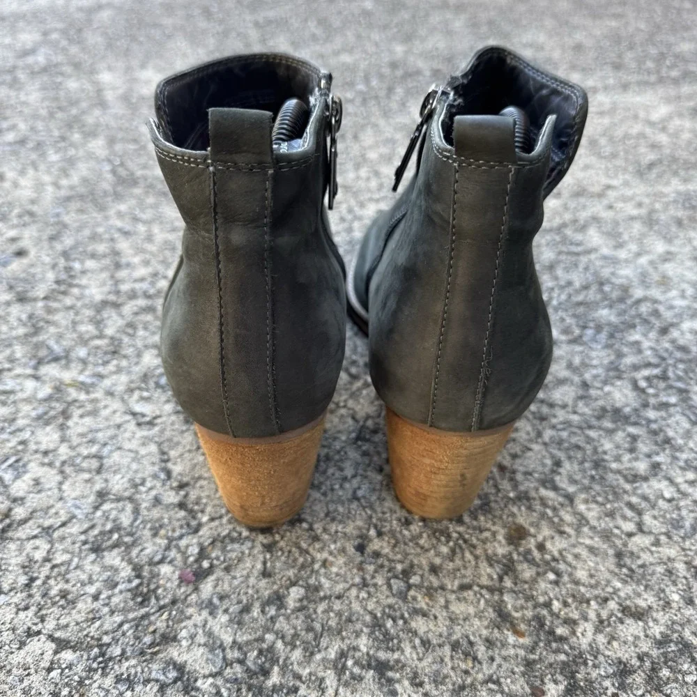 Blondo Norma Womens Sz 10 M Slate Grey Nubuck Waterproof Heeled Bootie *Peeling* - Picture 5 of 14